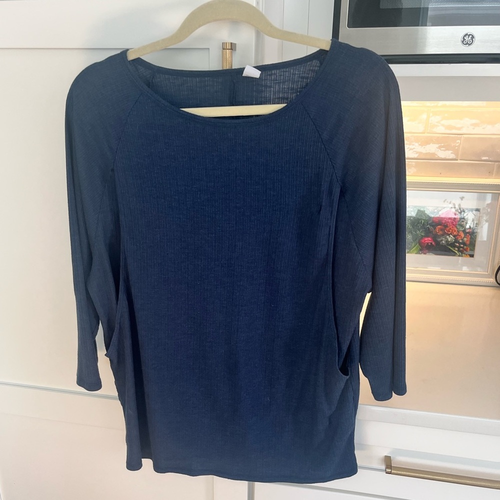 Ribbed Old Navy nursing top